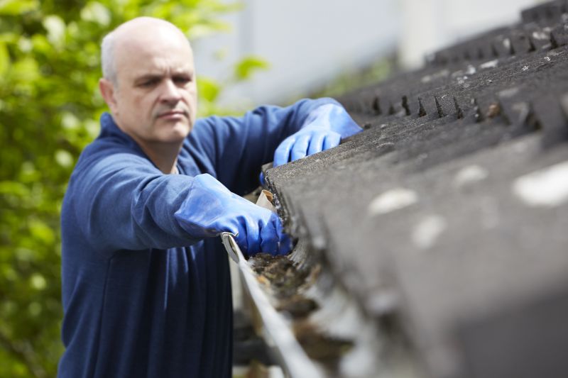 Gutter Cleaning Costs — Cost of Gutter Cleaning